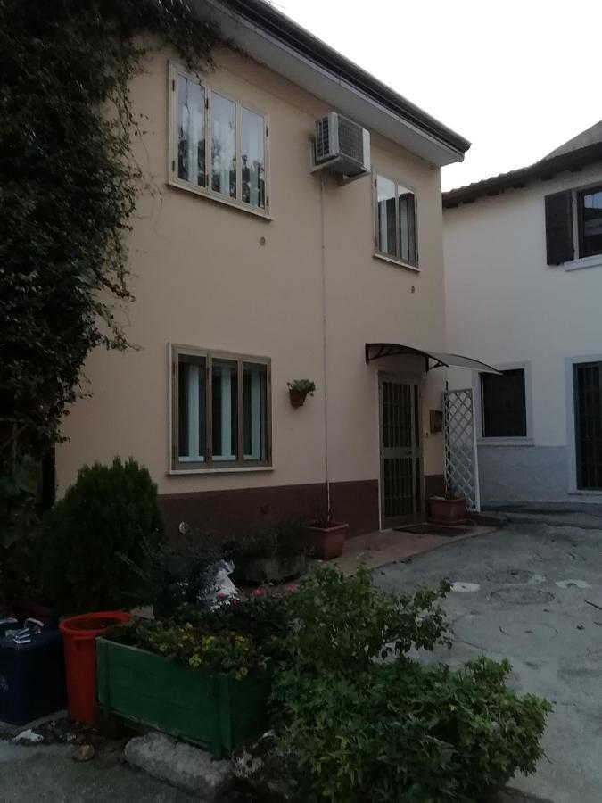 Alloggio Verona Est S. Pietro Lavagno Exteriör bild